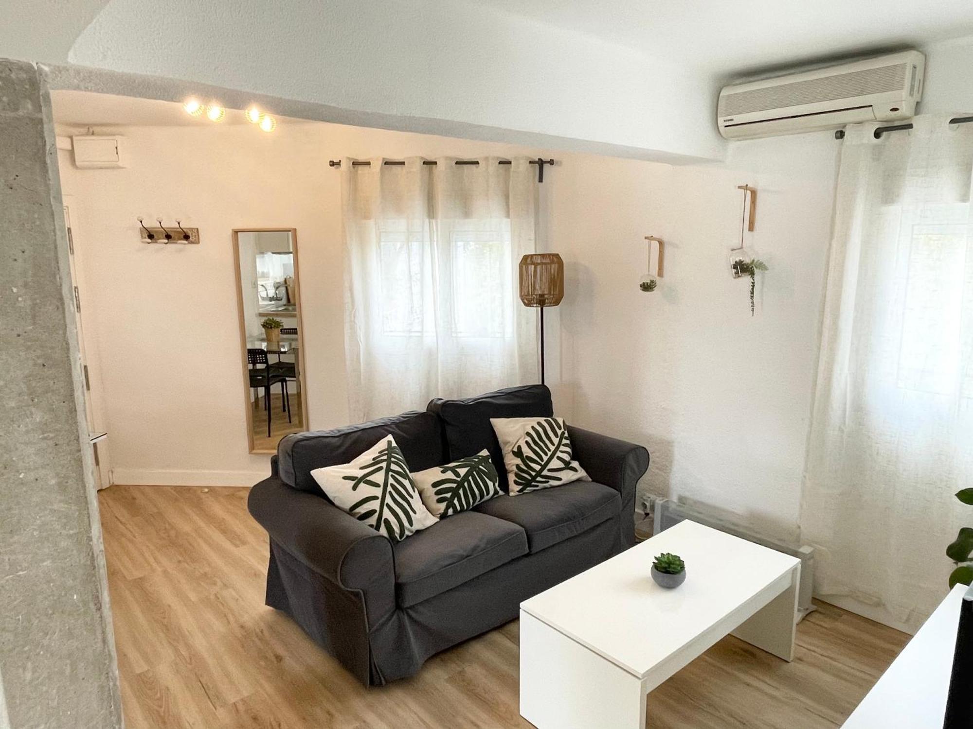 Fedriani Bright And Cosy Apartment Sevilla Kültér fotó